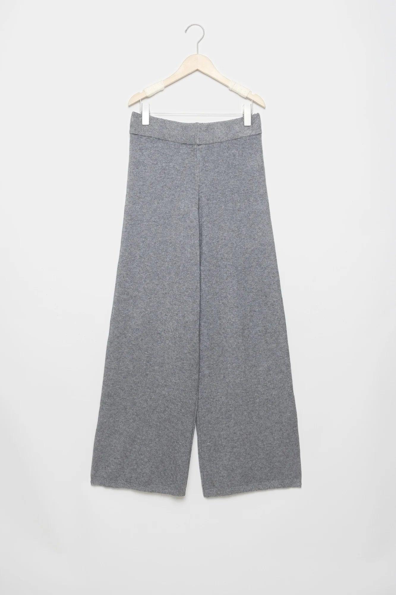 Conjunto Comodidad en Punto - DUCCA Conjuntos Mujer Marrón DUCCA