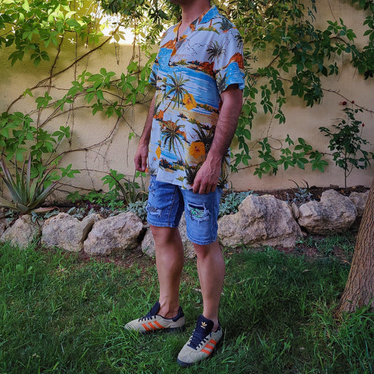 Bermudas Patched Up - DUCCA 38 DUCCA