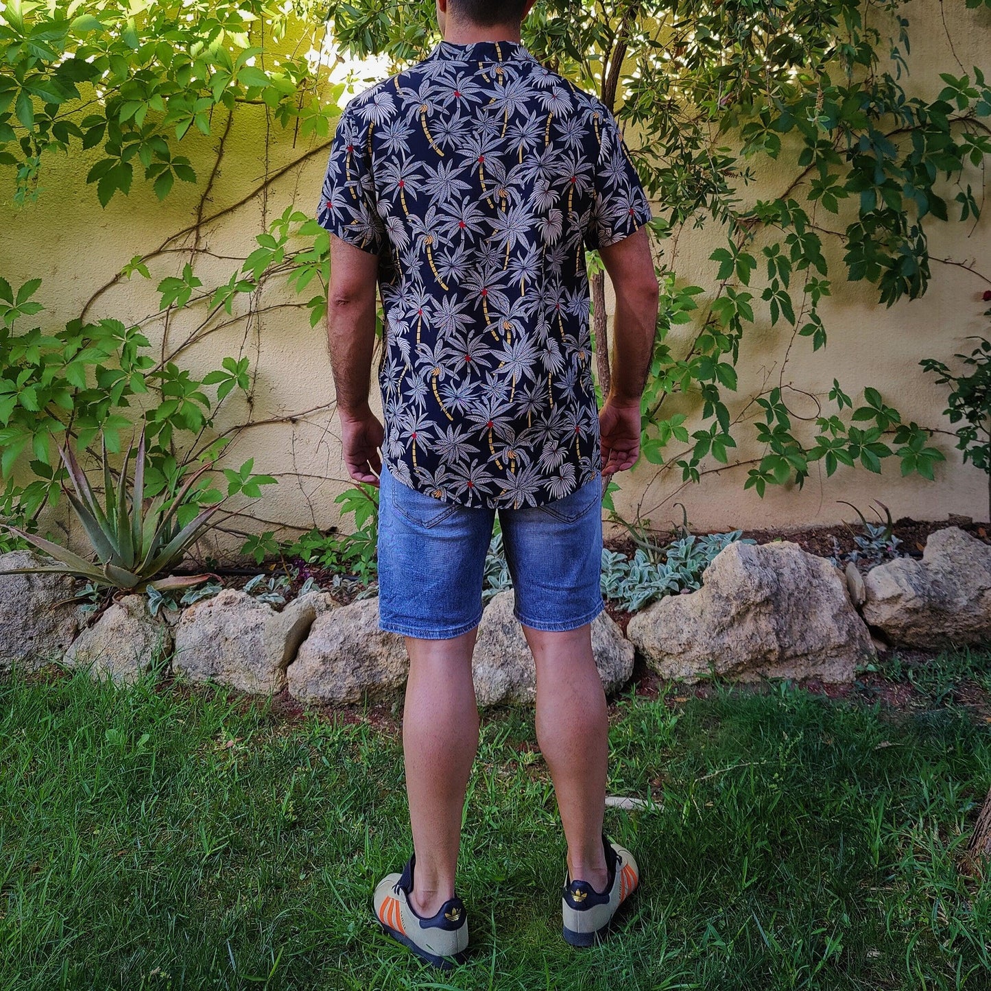 Bermudas Patched Up - DUCCA 38 DUCCA