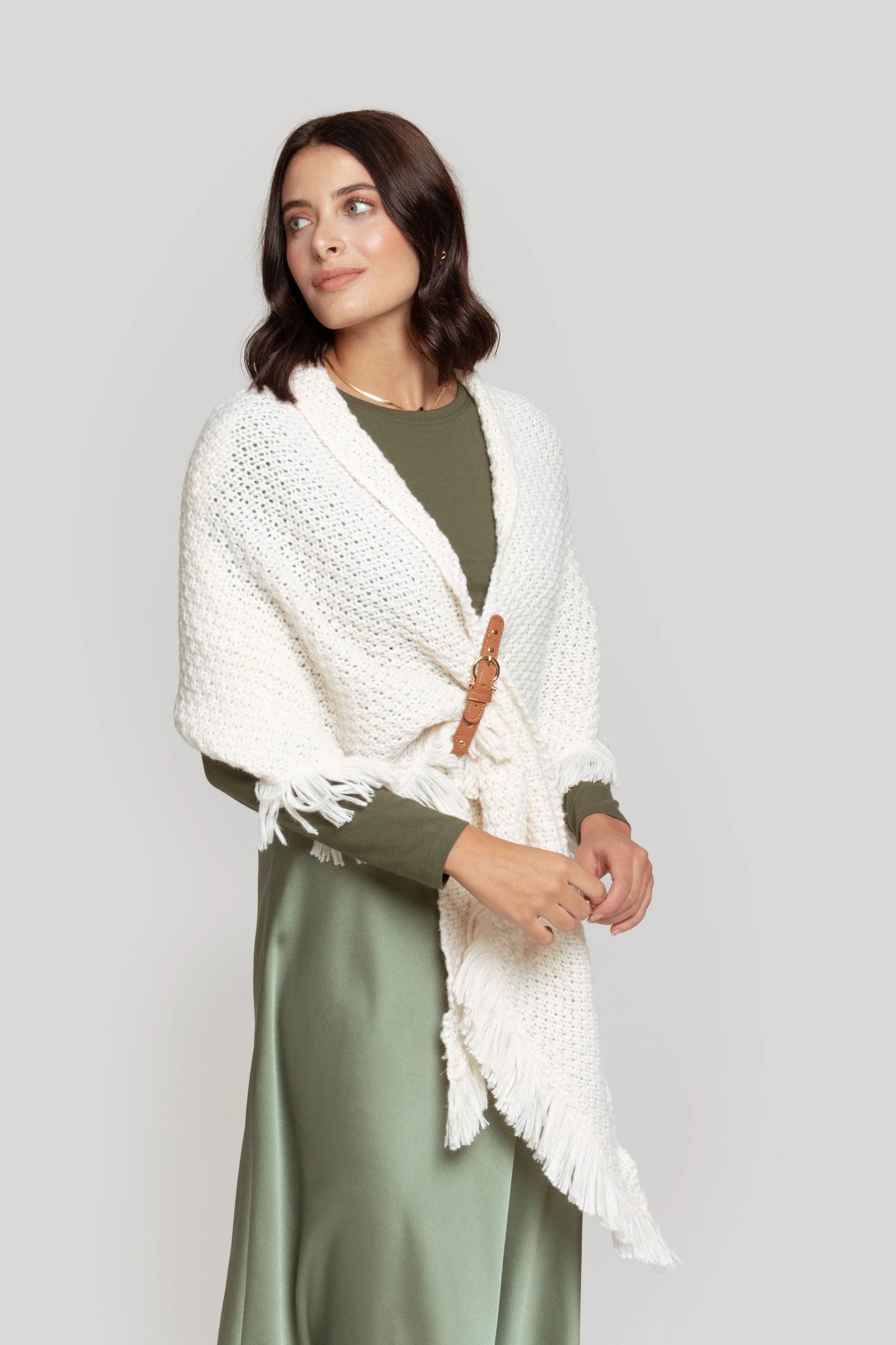 Poncho Trenzas y Flecos - DUCCA Abrigos Mujer Talla única DUCCA