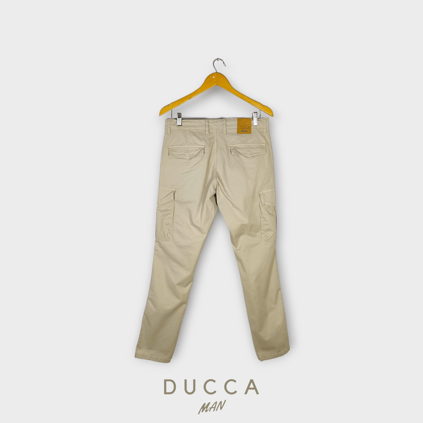 Pantalón Cargo Libertad Urbana - DUCCA Pantalones Hombre 38 DUCCA