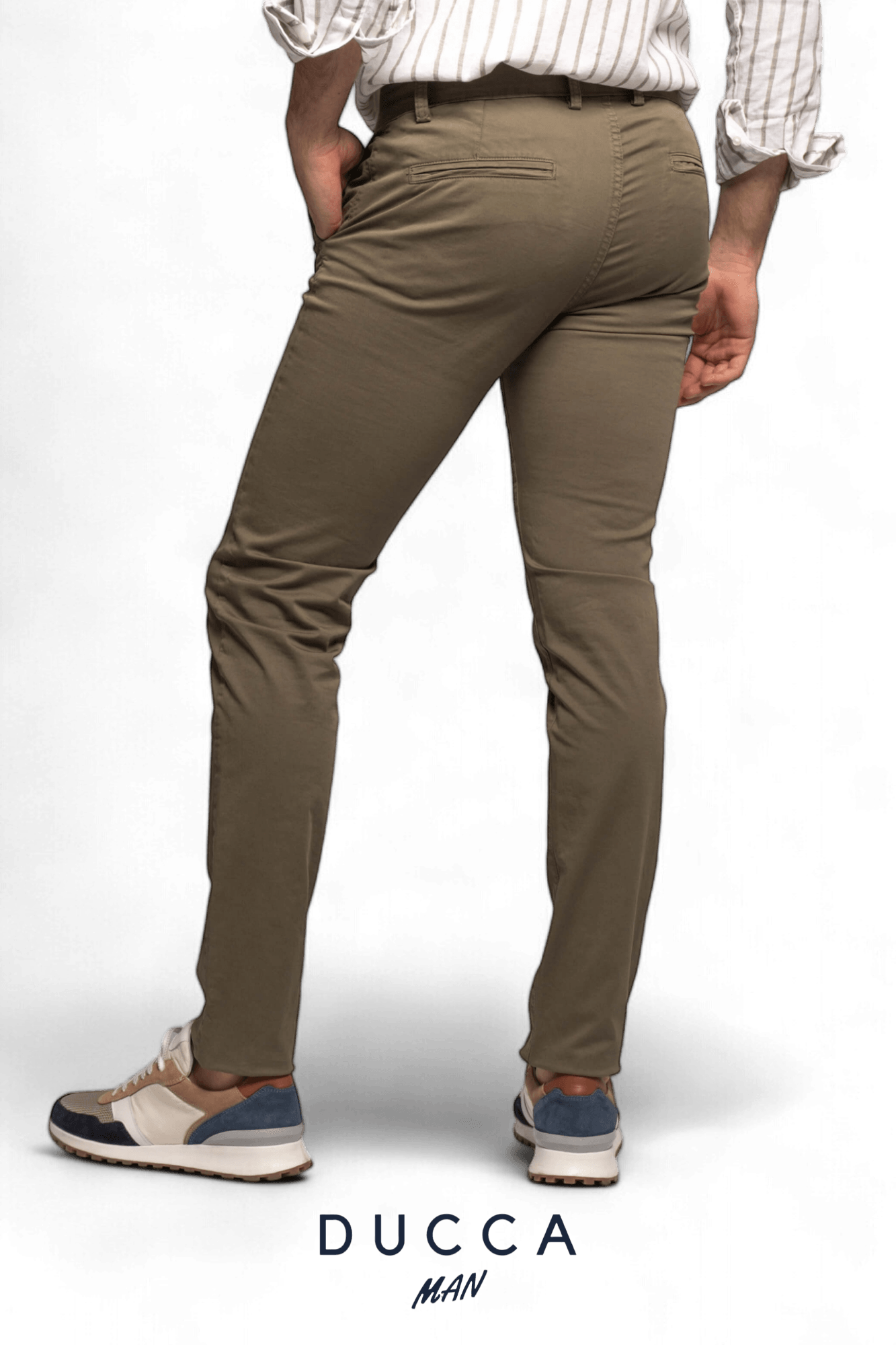 Pantalón Chino French Bulldog - DUCCA Pantalones Hombre 36 / Negro DUCCA