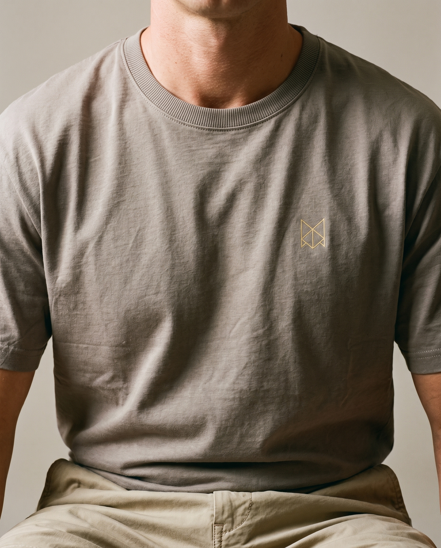 Camiseta Oversized Survival Kit – DUCCA