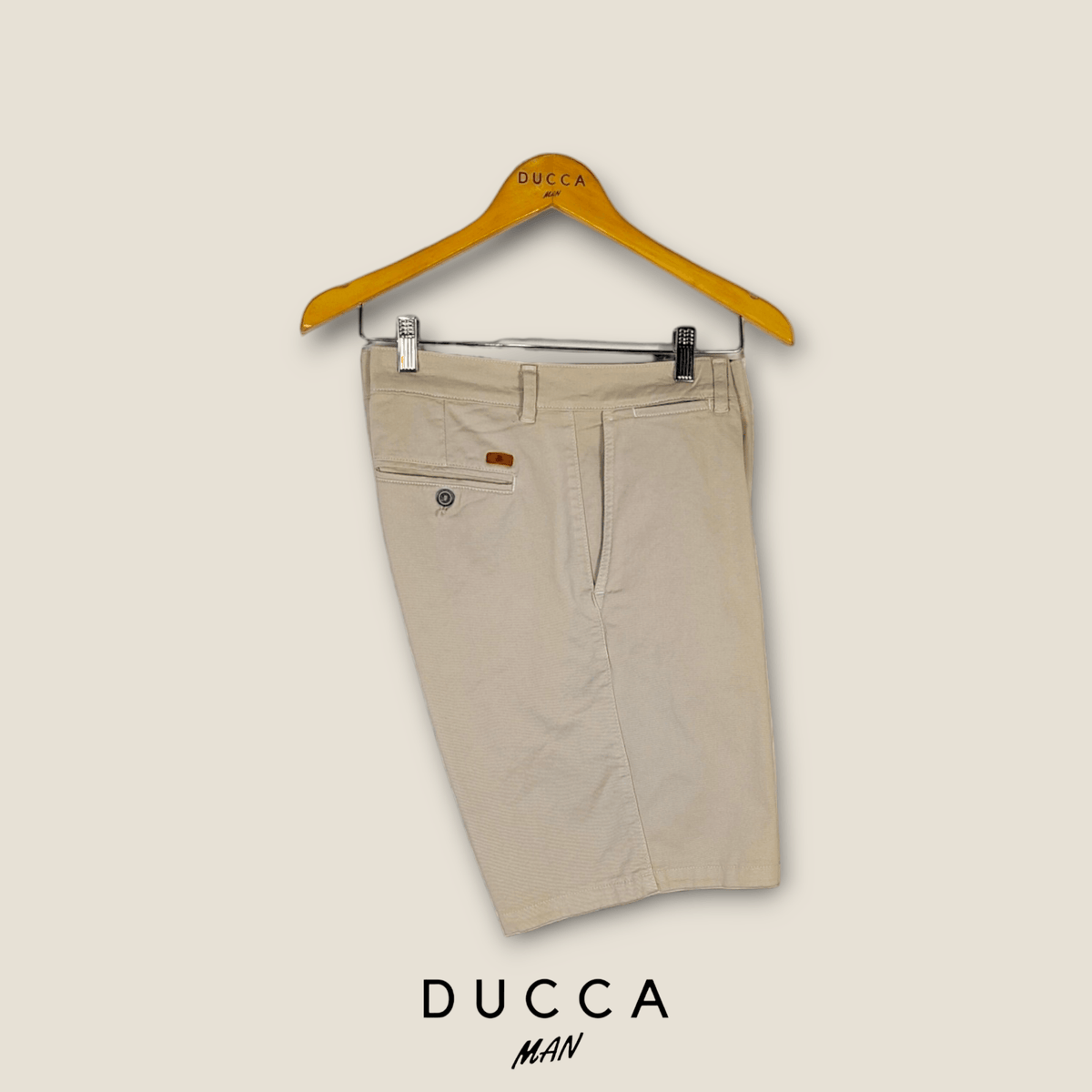 Pantalón Chino Corto - DUCCA Pantalones Cortos Beige / 38 DUCCA