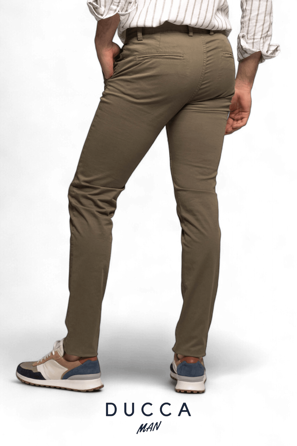 Pantalón Chino French Bulldog - DUCCA Pantalones Hombre 36 / Negro DUCCA