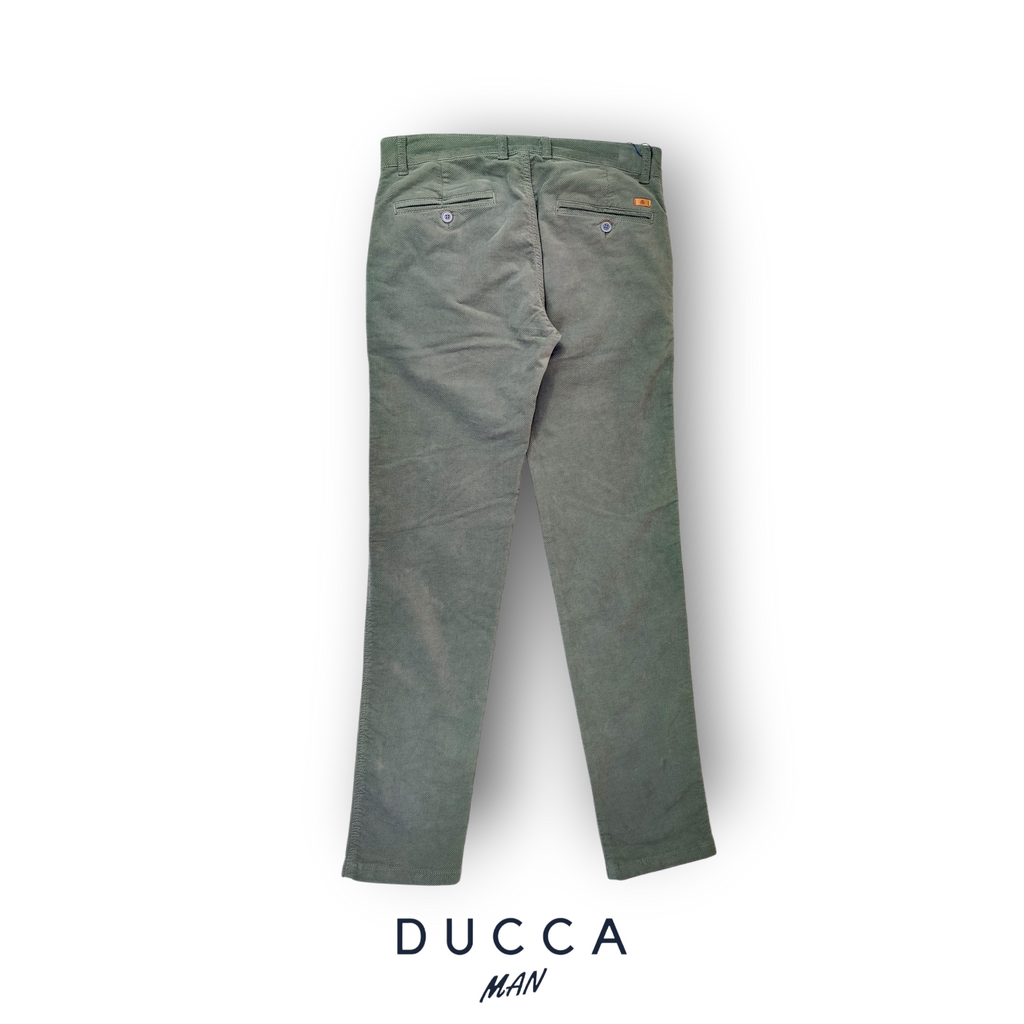 Pantalón Chino Pana Diagonal - DUCCA 38 / Verde Caqui DUCCA
