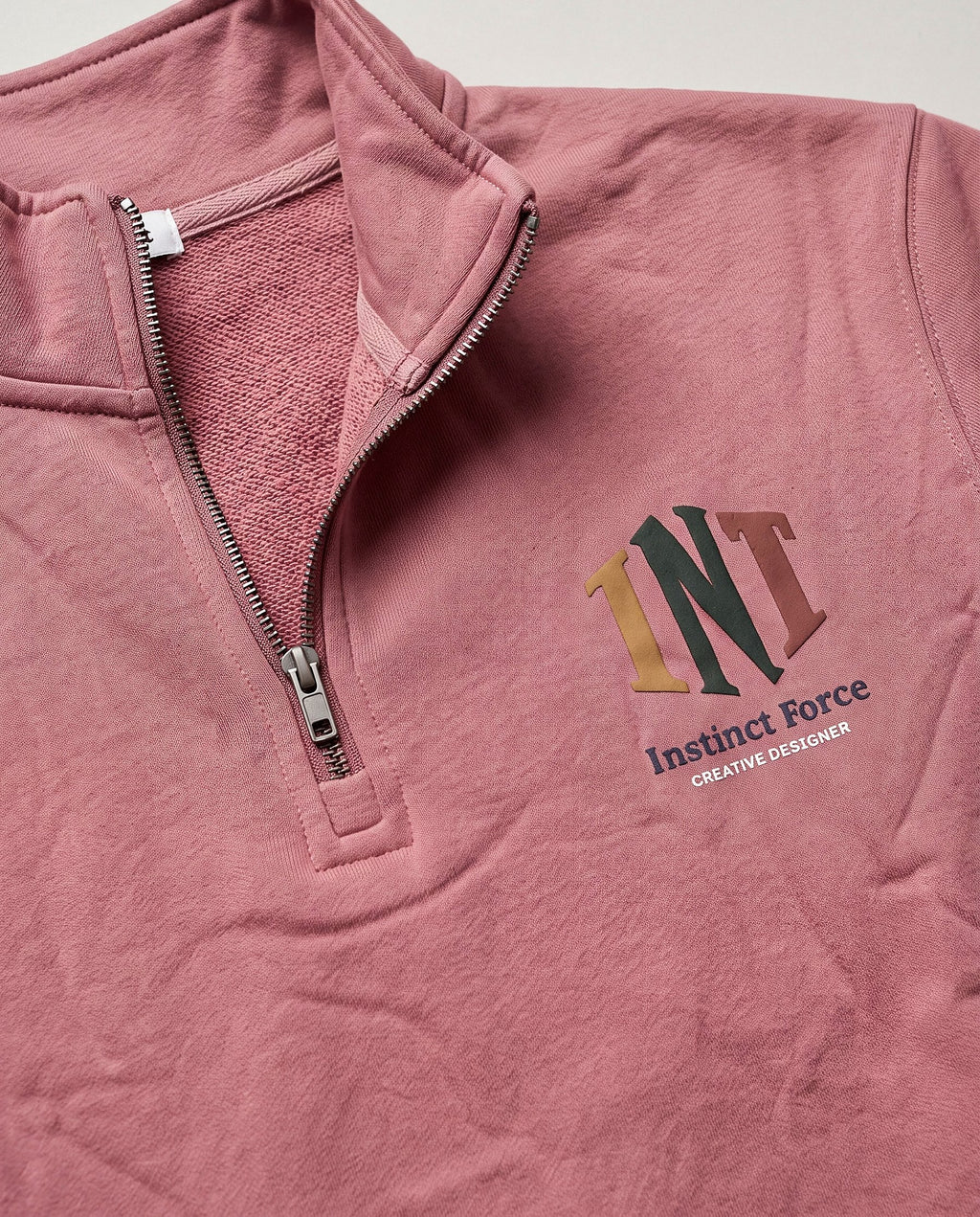 Sudadera Alba rosa, detalle del estampado