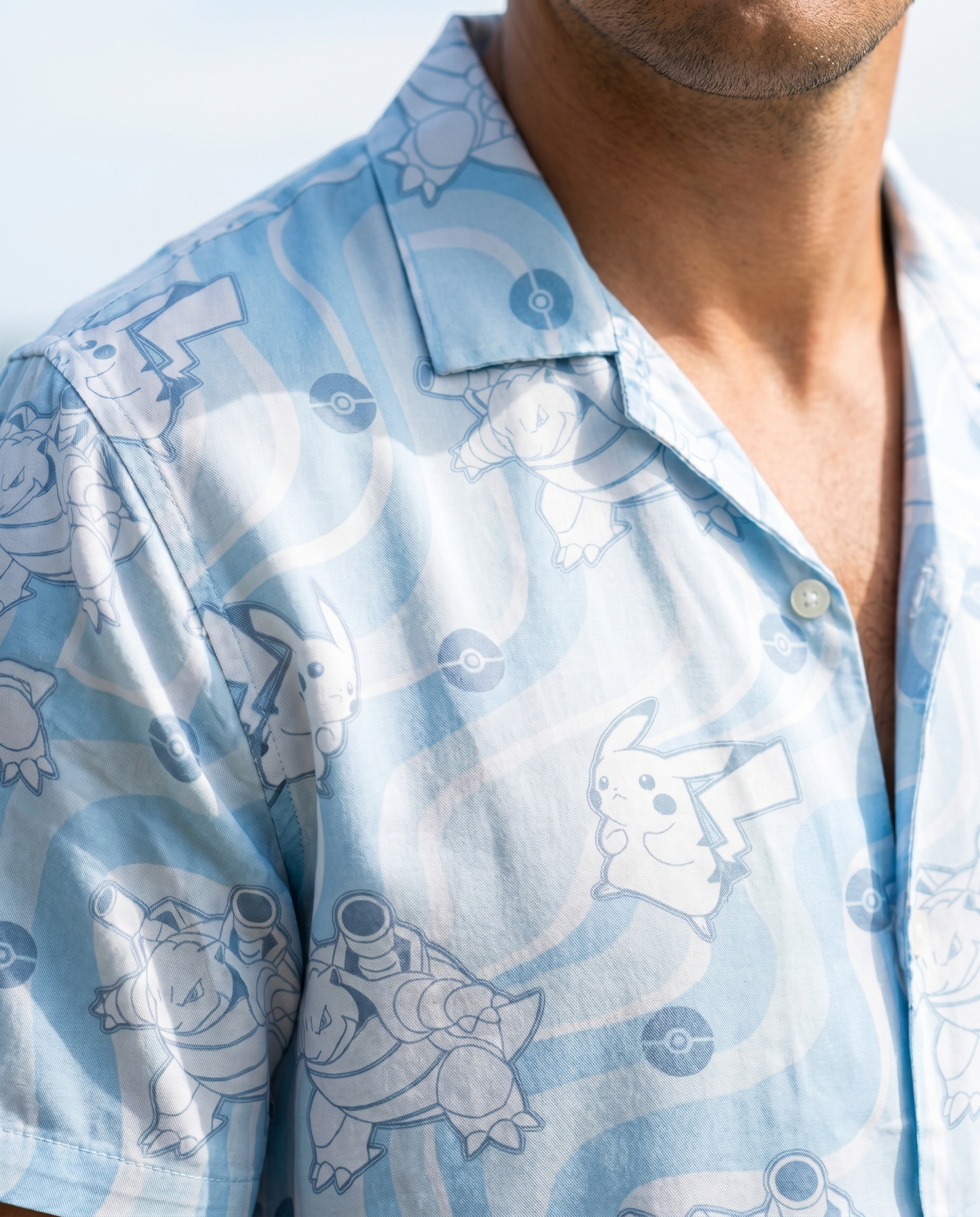 Camisa Hawaiana Pokémon — Liquid Blue
