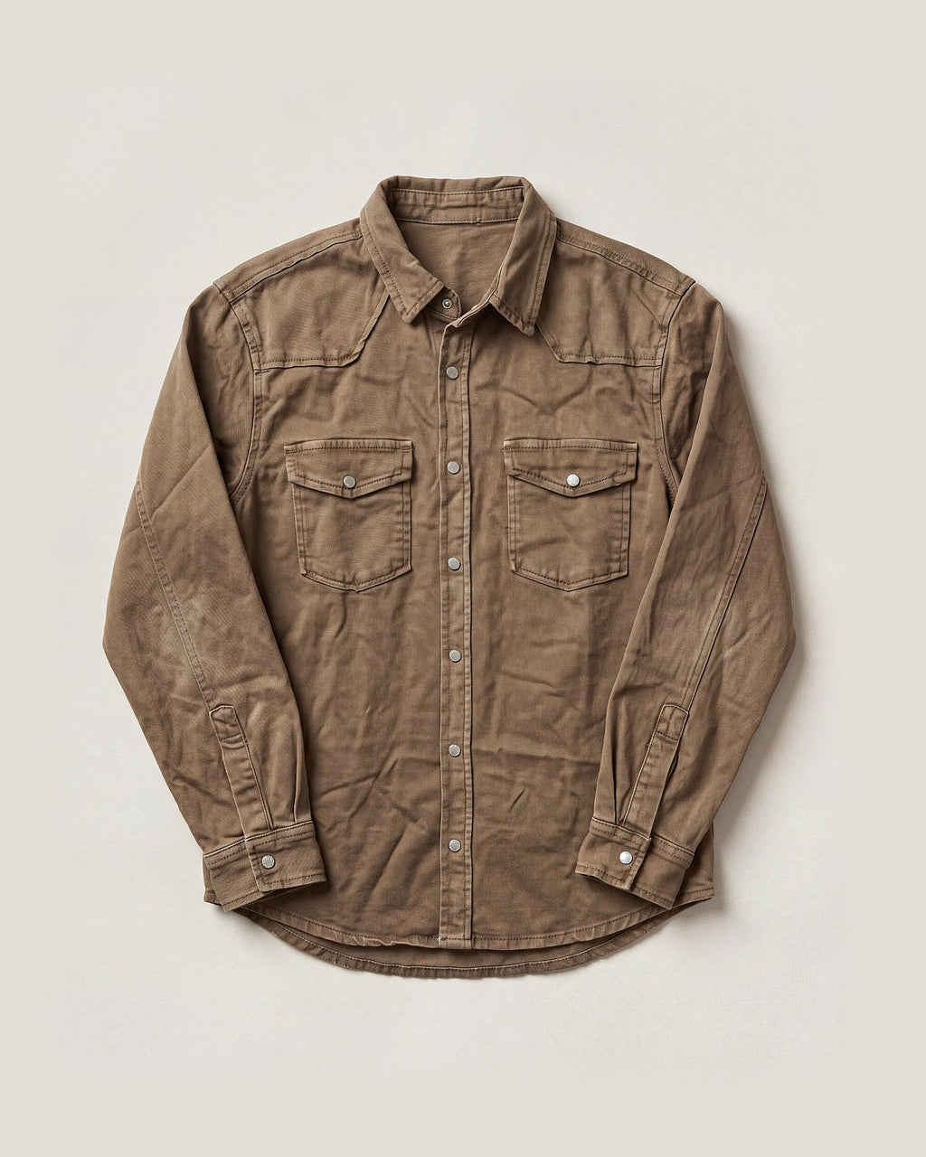 Sobrecamisa Albero marrón, flat lay